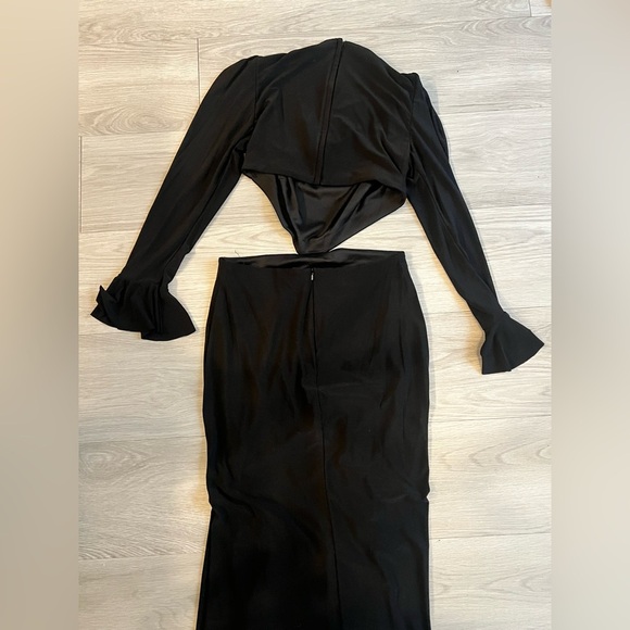 Mac Duggal 67944 Black Long Sleeve Cut Out Gown Size 8 Puff Shoulder NWT $398 - Picture 7 of 10